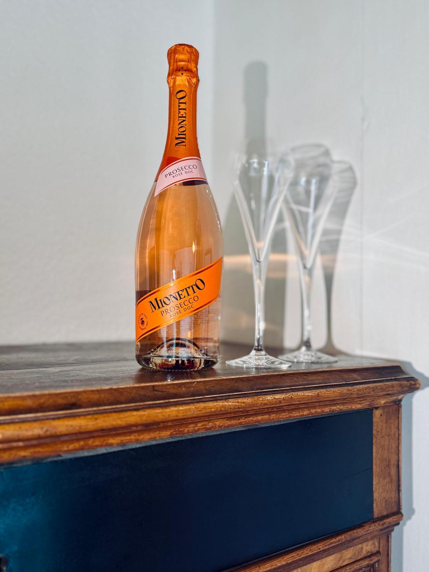 Eva'S Seeblick Krattigen 部屋 写真
