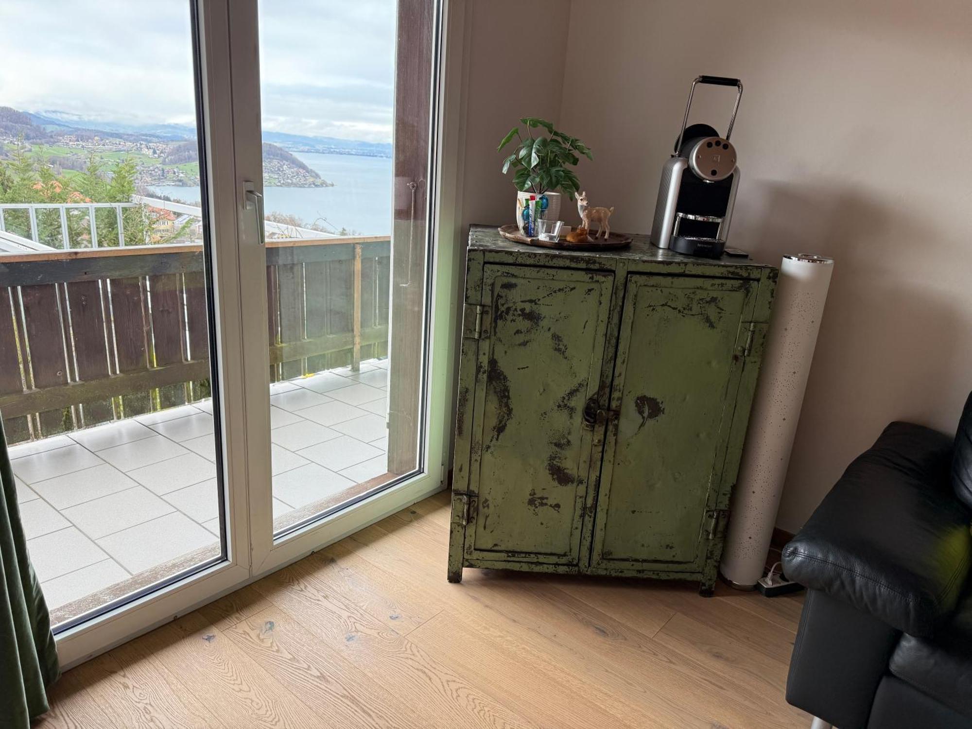 Eva'S Seeblick Krattigen 部屋 写真