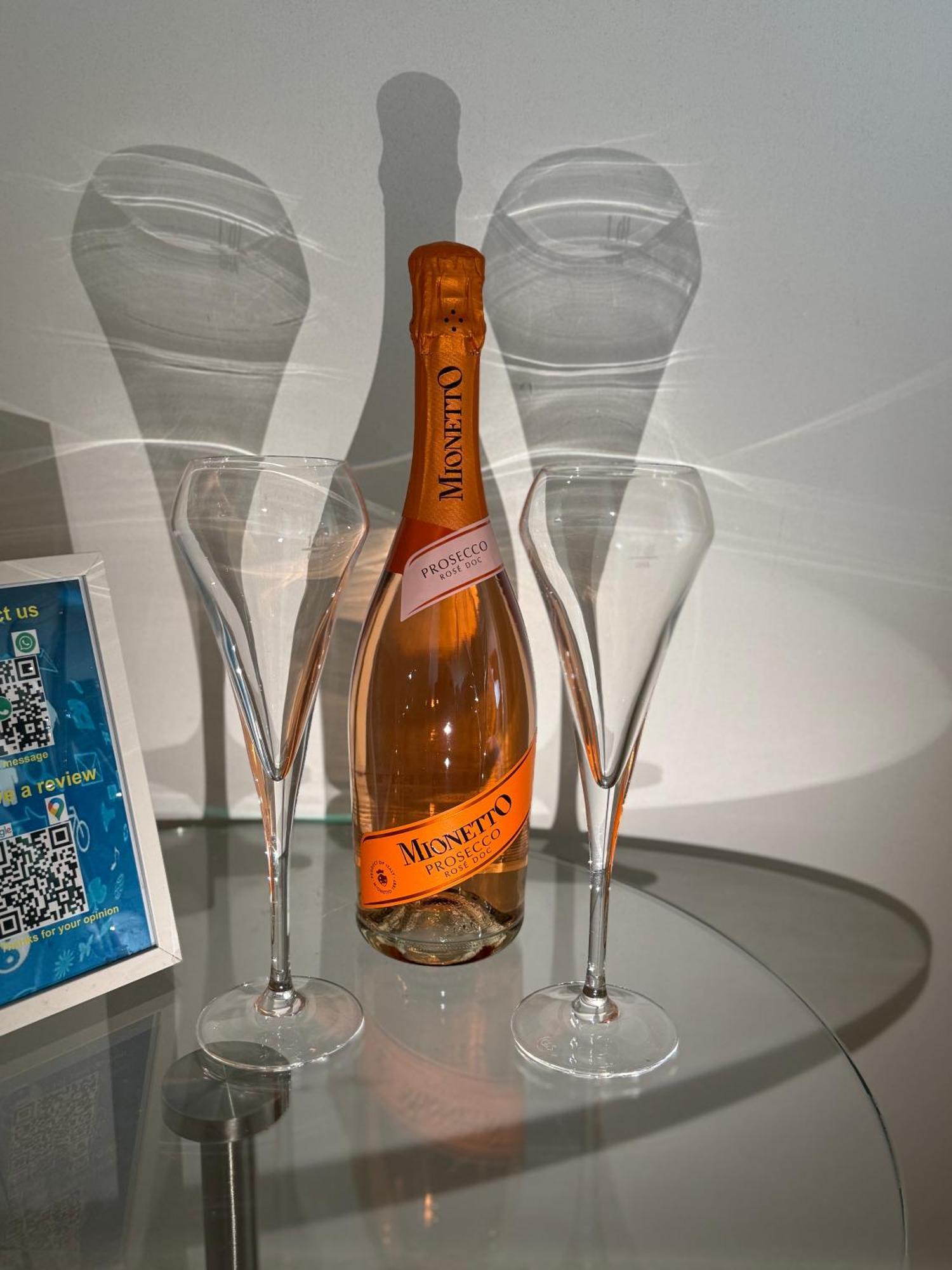 Eva'S Seeblick Krattigen 部屋 写真